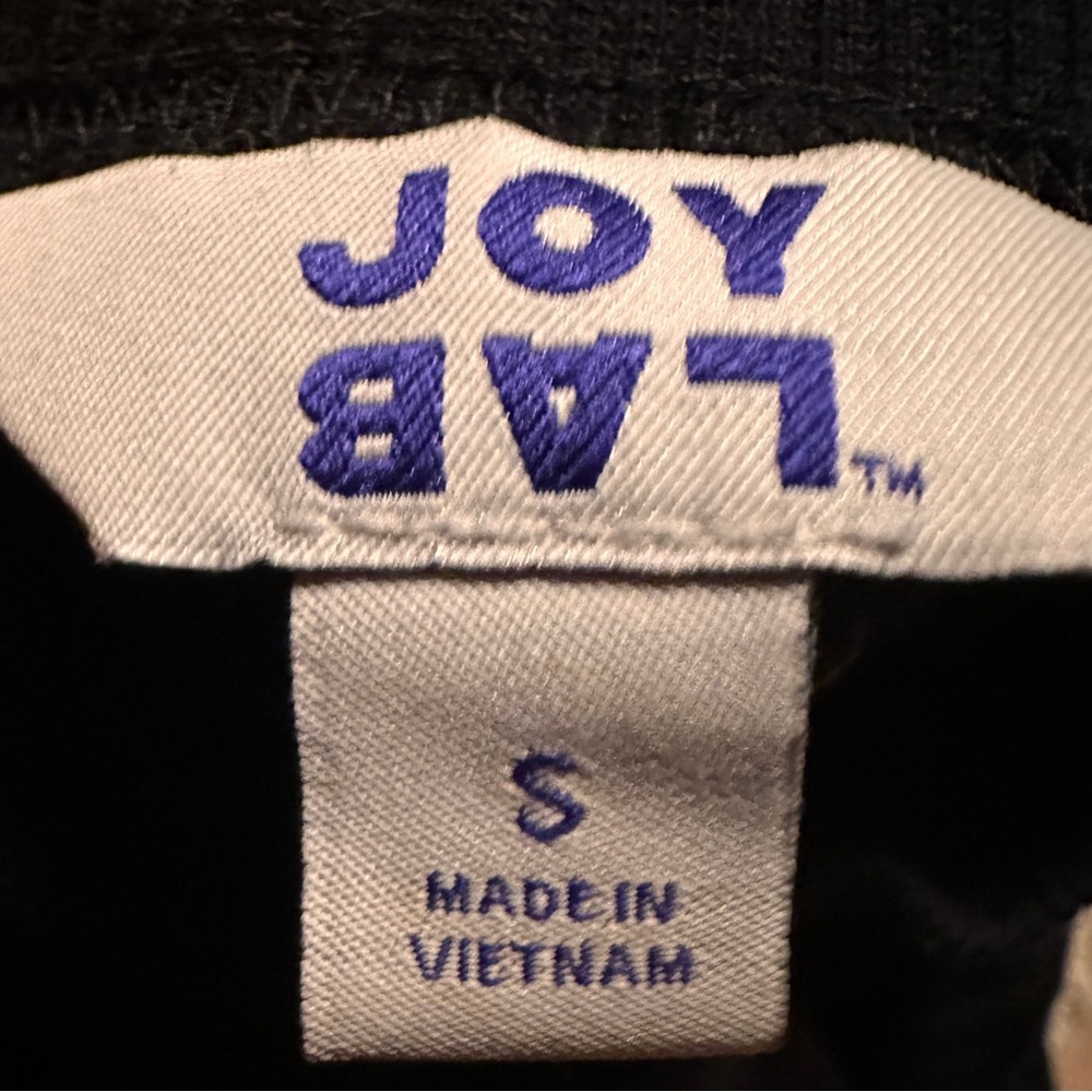 Joy Lab Super Soft Pull Over Top - image 6